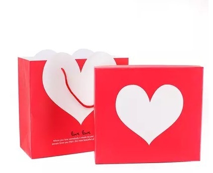 china supplier glossy and matte laminated gift packing box/custom printed box