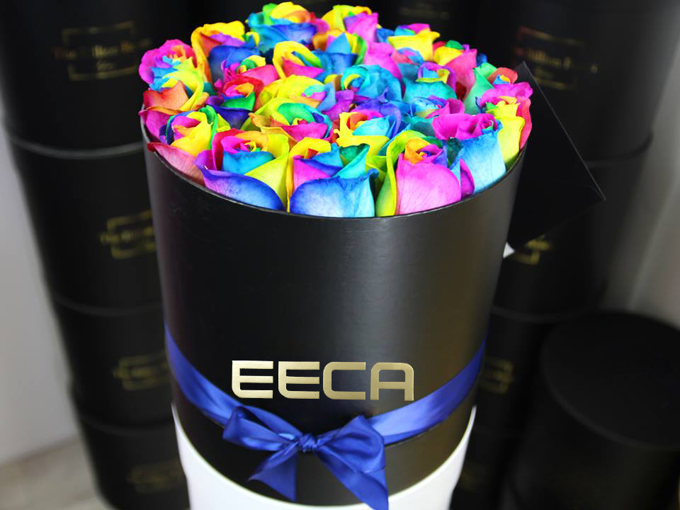 2017 Round flower boxes/Cylinder flower boxes/Custom cardboard box/Hot Stamping White And Black Paper Hat Box/Matt Finished Flower Packaging Box With Holder in EECA China