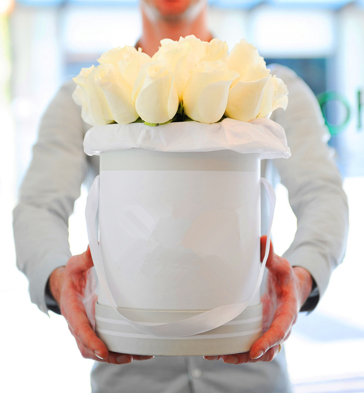 Wholesale Hot White Custom Paper Flower Round Box/round Flower Gift Box/Cylindrical Flower Box in EECA