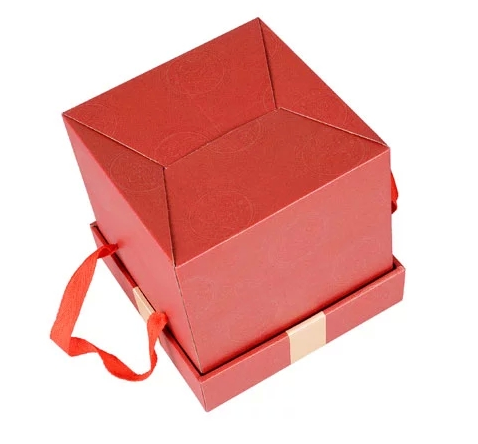 Fancy custom rectangular gift box/square storage box/packaging box with handle wholesale Supplier in EECA