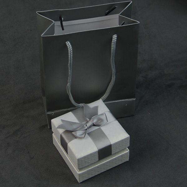 Magnetic Purple Jewelry Box for necklace/gift bags/Luxury Custom Logo Printed Jewelry Display Gift Box/Ring box/Bracelet box in EECA China