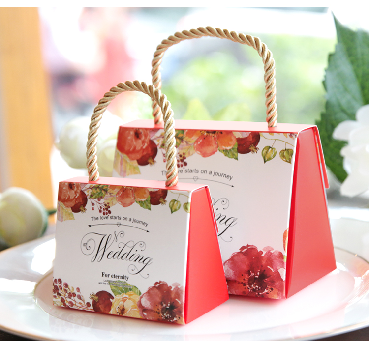 Paper bag/Lot Candy Gift Boxes Wedding Party Favor With handle for candies sweet box/bag on a journey in EECA Packaging China