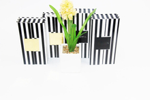 2017 Rectangular packaging box black and white striped foldable cardboard gift packaging box