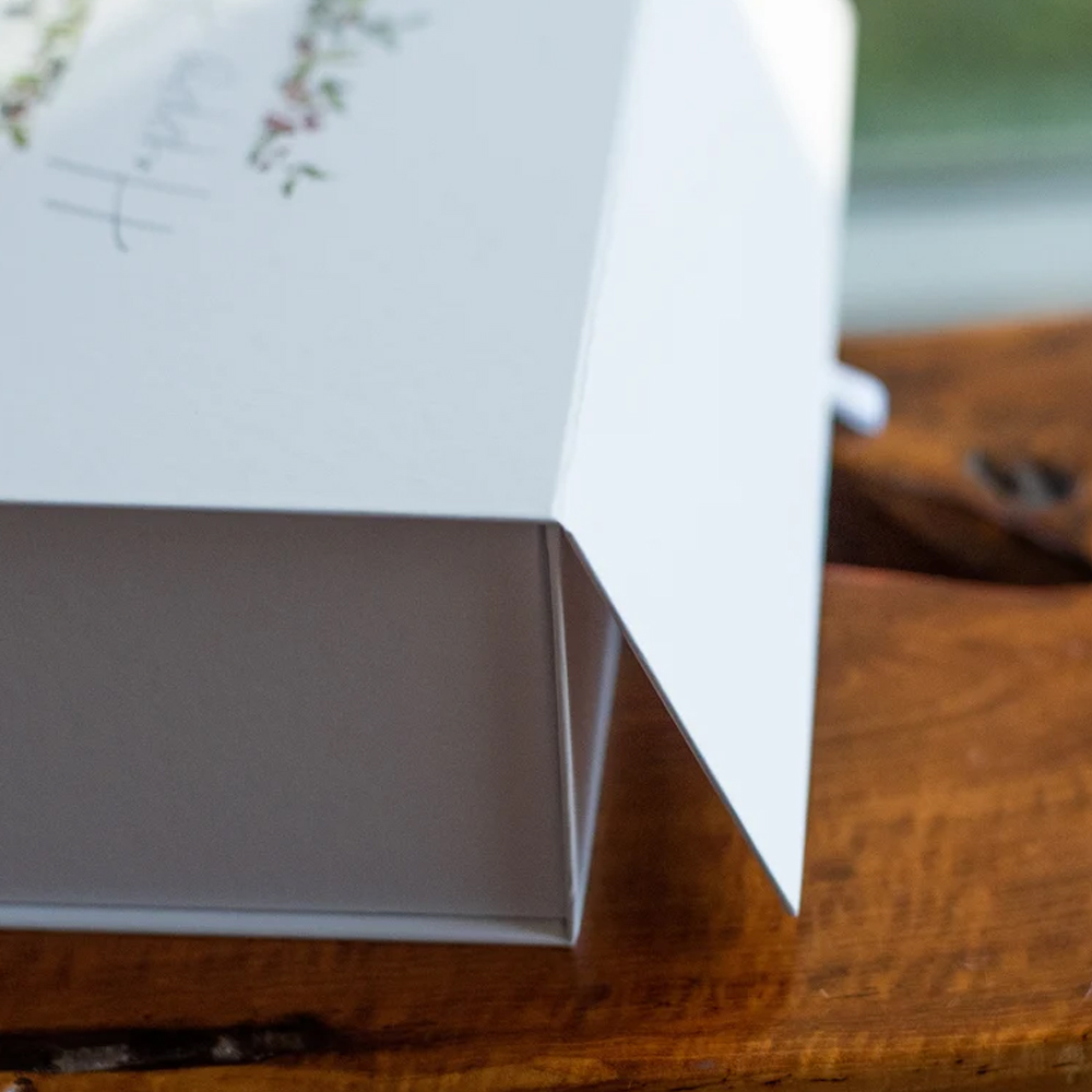 Custom Design Logo Magnetic Folding Mini Wine Bottle Box Luxury Wedding Gift Packaging Cardboard Paper Sublimation Red Wine Box