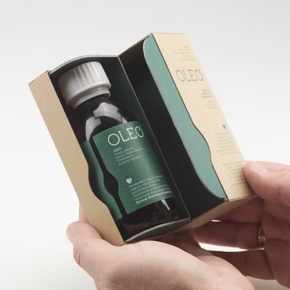 Creative Rigid Paper Cardboard Magnetic Skincare Lipgloss Packaging Empty Essential Oil Perfume Box