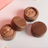Creative Wooden Round Wedding Ring Storage Box Small Solid Wood Proposal Ring Jewelry Packaging Box Wholesale