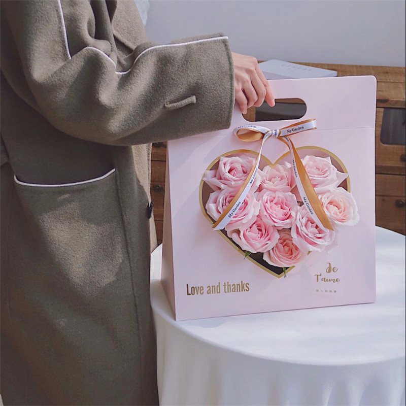 Creative Valentine's Day Mother's Day Heart Shaped Portable Rose Flower Packaging Box Flower Bundle Arrangement Packaging Bag