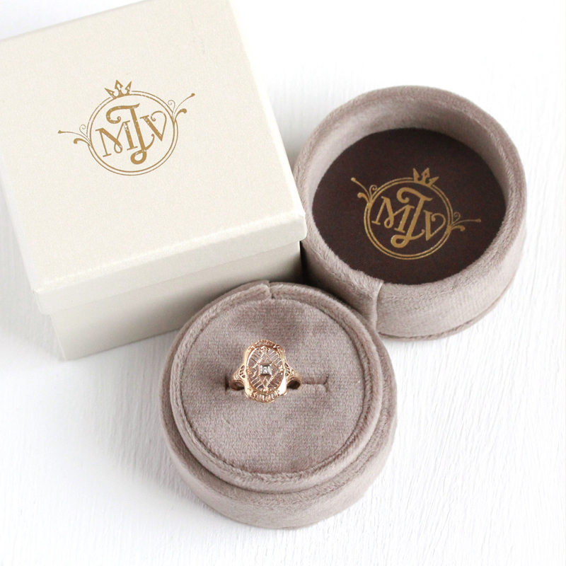 15 Years Factory Free Sample Round Velvet Ring Jewelry Packaging Box Design With Custom Logo