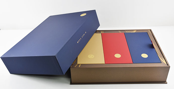 Custom Handmade Luxury Multi-Color Art Paper Kraft Tea Box Clamshell Box Magnet Box